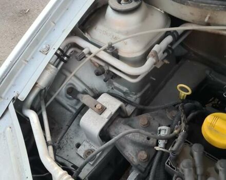 Серый Дачия Логан, объемом двигателя 1.39 л и пробегом 300 тыс. км за 1500 $, фото 6 на Automoto.ua