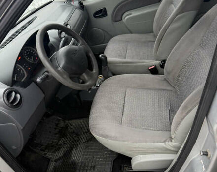 Серый Дачия Логан, объемом двигателя 1.6 л и пробегом 262 тыс. км за 4800 $, фото 10 на Automoto.ua