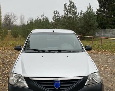 Серый Дачия Логан, объемом двигателя 1.4 л и пробегом 163 тыс. км за 4200 $, фото 1 на Automoto.ua