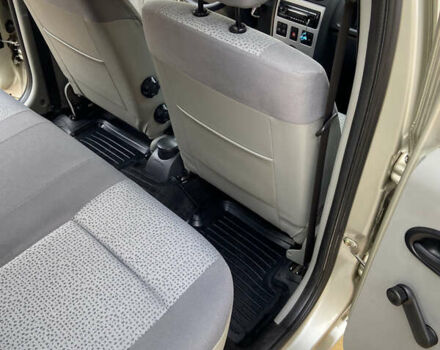 Серый Дачия Логан, объемом двигателя 1.6 л и пробегом 87 тыс. км за 4300 $, фото 13 на Automoto.ua