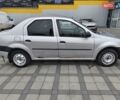 Серый Дачия Логан, объемом двигателя 1.4 л и пробегом 282 тыс. км за 1800 $, фото 3 на Automoto.ua