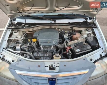 Серый Дачия Логан, объемом двигателя 1.39 л и пробегом 300 тыс. км за 1500 $, фото 5 на Automoto.ua