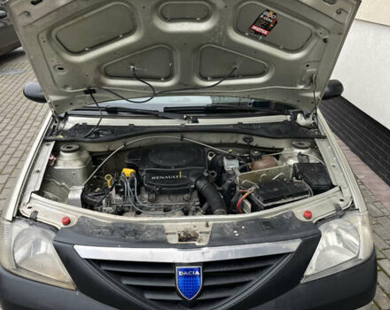 Серый Дачия Логан, объемом двигателя 1.4 л и пробегом 336 тыс. км за 2600 $, фото 22 на Automoto.ua