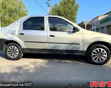 Сірий Дачія Logan, об'ємом двигуна 1.4 л та пробігом 217 тис. км за 2600 $, фото 3 на Automoto.ua