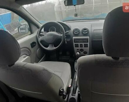 Сірий Дачія Logan, об'ємом двигуна 1.6 л та пробігом 148 тис. км за 5500 $, фото 12 на Automoto.ua