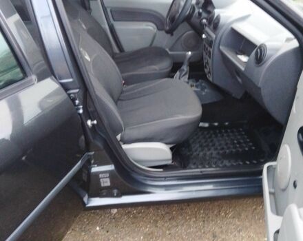 Серый Дачия Логан, объемом двигателя 1.4 л и пробегом 250 тыс. км за 3200 $, фото 6 на Automoto.ua