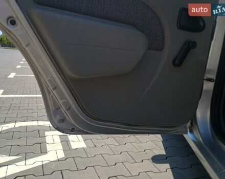 Серый Дачия Логан, объемом двигателя 1.4 л и пробегом 164 тыс. км за 4200 $, фото 62 на Automoto.ua