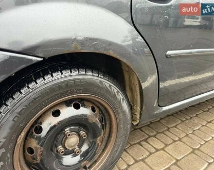 Сірий Дачія Logan, об'ємом двигуна 1.6 л та пробігом 301 тис. км за 4000 $, фото 13 на Automoto.ua