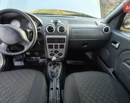 Сірий Дачія Logan, об'ємом двигуна 1.6 л та пробігом 300 тис. км за 2700 $, фото 10 на Automoto.ua