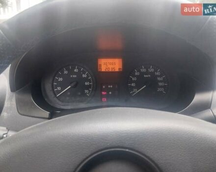 Серый Дачия Логан, объемом двигателя 1.39 л и пробегом 310 тыс. км за 2000 $, фото 4 на Automoto.ua