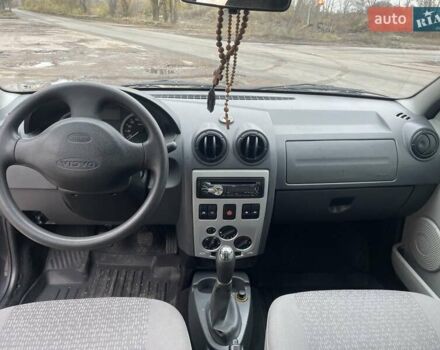 Серый Дачия Логан, объемом двигателя 1.46 л и пробегом 203 тыс. км за 4000 $, фото 4 на Automoto.ua