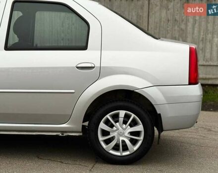 Сірий Дачія Logan, об'ємом двигуна 1.6 л та пробігом 176 тис. км за 4700 $, фото 16 на Automoto.ua