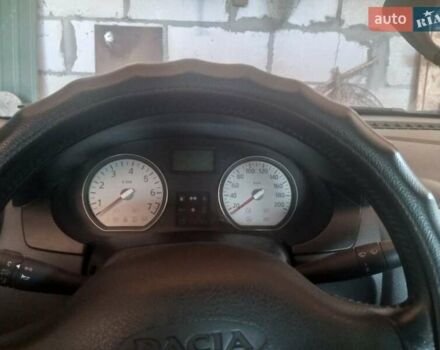 Серый Дачия Логан, объемом двигателя 1.6 л и пробегом 185 тыс. км за 5000 $, фото 3 на Automoto.ua