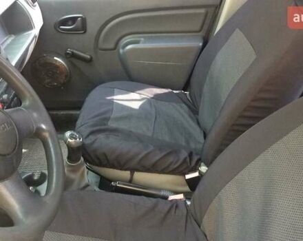 Сірий Дачія Logan, об'ємом двигуна 1.4 л та пробігом 280 тис. км за 2800 $, фото 6 на Automoto.ua