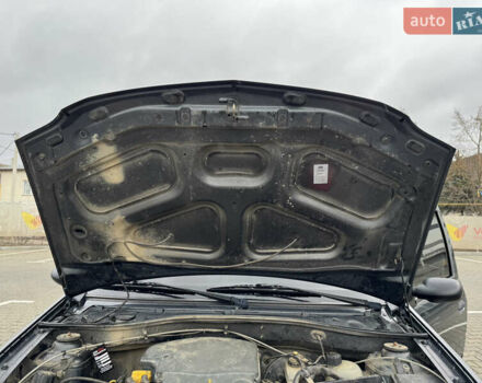 Серый Дачия Логан, объемом двигателя 1.4 л и пробегом 213 тыс. км за 3600 $, фото 26 на Automoto.ua