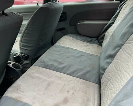 Серый Дачия Логан, объемом двигателя 1.4 л и пробегом 360 тыс. км за 1800 $, фото 5 на Automoto.ua