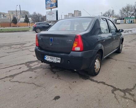 Серый Дачия Логан, объемом двигателя 1.4 л и пробегом 318 тыс. км за 2750 $, фото 3 на Automoto.ua