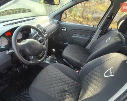 Сірий Дачія Logan, об'ємом двигуна 1.6 л та пробігом 300 тис. км за 2700 $, фото 19 на Automoto.ua