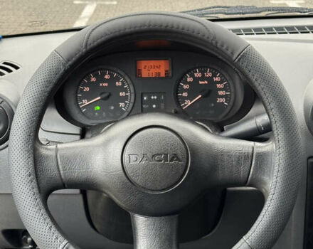 Серый Дачия Логан, объемом двигателя 1.4 л и пробегом 213 тыс. км за 3600 $, фото 17 на Automoto.ua