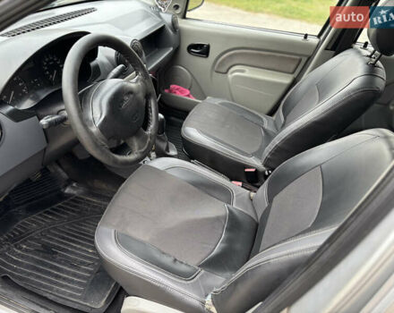 Сірий Дачія Logan, об'ємом двигуна 1.4 л та пробігом 239 тис. км за 3000 $, фото 9 на Automoto.ua