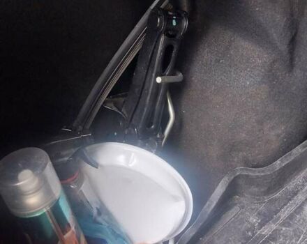 Серый Дачия Логан, объемом двигателя 1.39 л и пробегом 310 тыс. км за 2000 $, фото 6 на Automoto.ua