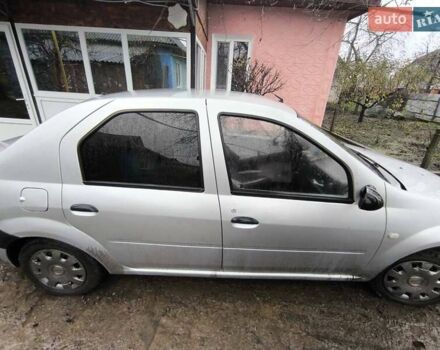 Сірий Дачія Logan, об'ємом двигуна 1.4 л та пробігом 300 тис. км за 3000 $, фото 3 на Automoto.ua