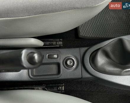 Сірий Дачія Logan, об'ємом двигуна 1.6 л та пробігом 171 тис. км за 5700 $, фото 34 на Automoto.ua