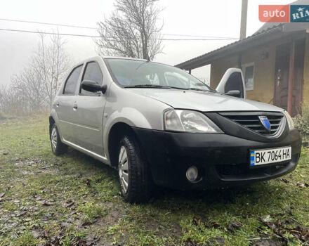 Сірий Дачія Logan, об'ємом двигуна 1.39 л та пробігом 246 тис. км за 1800 $, фото 16 на Automoto.ua