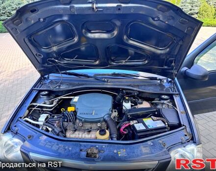 Серый Дачия Логан, объемом двигателя 1.6 л и пробегом 219 тыс. км за 4200 $, фото 10 на Automoto.ua