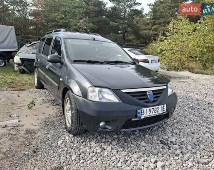 Дачія Logan 2007 у Кам'янське (Дніпродзержинськ) на Automoto.ua Сірий Дачія Logan, об'ємом двигуна 1.6 л та пробігом 165 тис. км за 4200 $, фото 7 на Automoto.ua