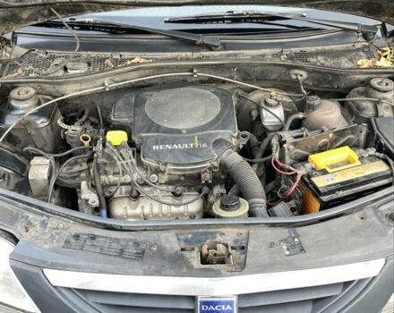 Сірий Дачія Logan, об'ємом двигуна 1.6 л та пробігом 313 тис. км за 1999 $, фото 7 на Automoto.ua
