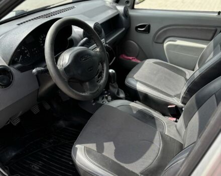 Серый Дачия Логан, объемом двигателя 1.4 л и пробегом 236 тыс. км за 3200 $, фото 6 на Automoto.ua