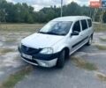 Серый Дачия Логан, объемом двигателя 1.6 л и пробегом 450 тыс. км за 2200 $, фото 1 на Automoto.ua