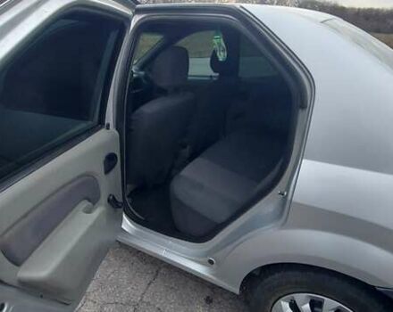 Сірий Дачія Logan, об'ємом двигуна 1.6 л та пробігом 160 тис. км за 3700 $, фото 5 на Automoto.ua