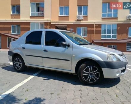 Серый Дачия Логан, объемом двигателя 1.4 л и пробегом 164 тыс. км за 4200 $, фото 4 на Automoto.ua
