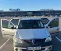 Серый Дачия Логан, объемом двигателя 1.4 л и пробегом 200 тыс. км за 3500 $, фото 5 на Automoto.ua