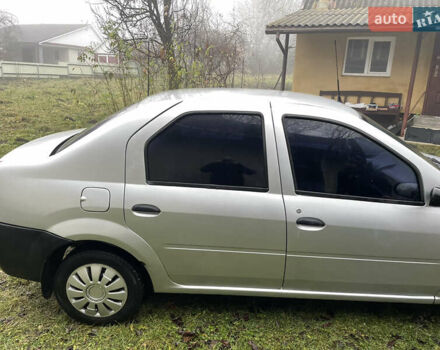 Сірий Дачія Logan, об'ємом двигуна 1.39 л та пробігом 246 тис. км за 1800 $, фото 3 на Automoto.ua