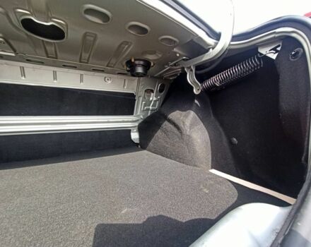 Серый Дачия Логан, объемом двигателя 1.6 л и пробегом 166 тыс. км за 5300 $, фото 17 на Automoto.ua