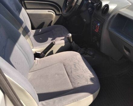 Серый Дачия Логан, объемом двигателя 1.4 л и пробегом 276 тыс. км за 2850 $, фото 8 на Automoto.ua