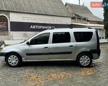 Серый Дачия Логан, объемом двигателя 1.6 л и пробегом 240 тыс. км за 3500 $, фото 4 на Automoto.ua