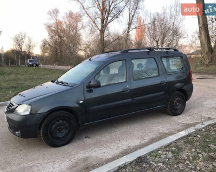 Серый Дачия Логан, объемом двигателя 1.6 л и пробегом 265 тыс. км за 4400 $, фото 13 на Automoto.ua