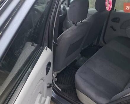 Серый Дачия Логан, объемом двигателя 1.6 л и пробегом 228 тыс. км за 4300 $, фото 5 на Automoto.ua