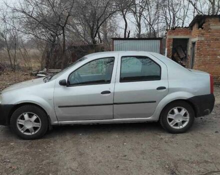 Серый Дачия Логан, объемом двигателя 1.4 л и пробегом 280 тыс. км за 2500 $, фото 1 на Automoto.ua