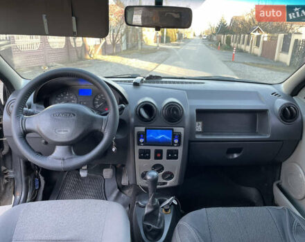 Серый Дачия Логан, объемом двигателя 1.39 л и пробегом 300 тыс. км за 2750 $, фото 9 на Automoto.ua