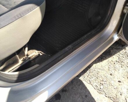 Серый Дачия Логан, объемом двигателя 1.4 л и пробегом 276 тыс. км за 2850 $, фото 7 на Automoto.ua