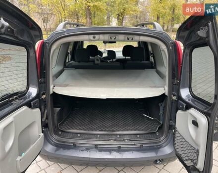 Серый Дачия Логан, объемом двигателя 1.6 л и пробегом 186 тыс. км за 3950 $, фото 13 на Automoto.ua