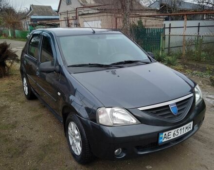 Серый Дачия Логан, объемом двигателя 1.4 л и пробегом 250 тыс. км за 3200 $, фото 2 на Automoto.ua