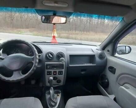 Сірий Дачія Logan, об'ємом двигуна 1.6 л та пробігом 160 тис. км за 3700 $, фото 4 на Automoto.ua