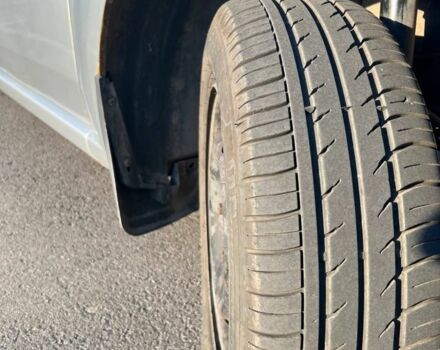 Серый Дачия Логан, объемом двигателя 1.4 л и пробегом 200 тыс. км за 3500 $, фото 10 на Automoto.ua