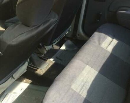 Сірий Дачія Logan, об'ємом двигуна 1.4 л та пробігом 280 тис. км за 2800 $, фото 13 на Automoto.ua